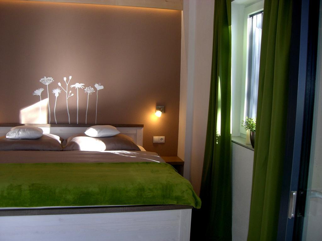 Alpine Appartement Oetz Ngoại thất bức ảnh